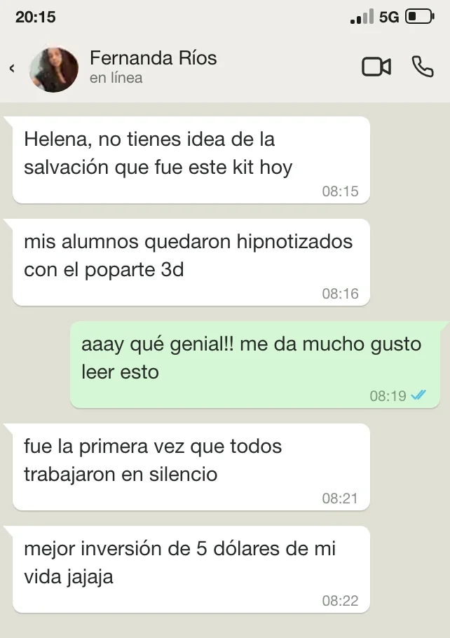 Mensaje de WhatsApp de una profesora sobre el kit